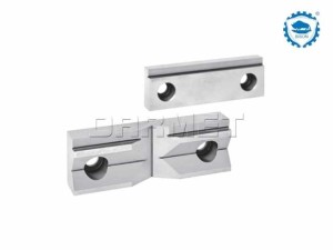 Komplet wkładek szczękowych pryzmowych ze stopniem do imadeł maszynowych | szerokość 200 mm typ 6512, 6515, 6516, 6522, 6537 - 2 szt. - BISON-BIAL