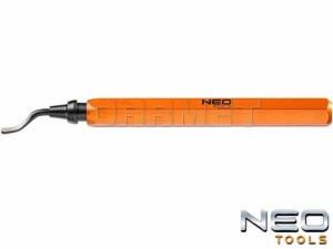 Gratownik wyposażony w wysokiej jakości ostrze ze stali szybkotnącej - NEO TOOLS 02-066