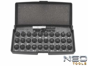 Końcówki wkrętakowe z uchwytem - 31 sztuk - NEO TOOLS (06-103)