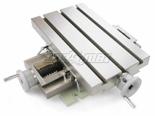 1049093cc5605645d49fa66c048b5db2